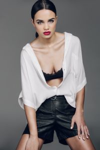 Gabriela Costa - Foto 5