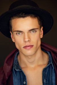 Gustavo Figueira - Foto 1